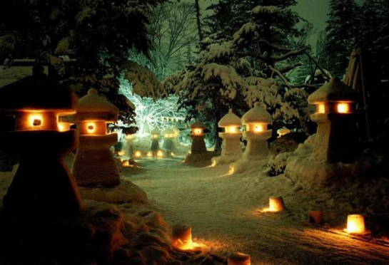 灯篭 まつり 雪 2021年2月10日～2月14日「弘前城雪燈籠まつり」開催